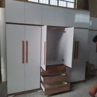 کمد دیواری کمددیواری دستگیره چوبی کمددیواری دو رنگ