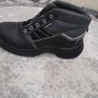 لباس کار ودستکش