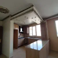 اندرزگو۱۰۰متر ۲خواب تکواحدی طبقه۴