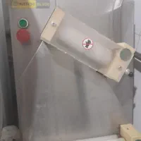 خمیر پهن کن پیتزا و..