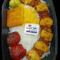 منشی خانم برای تهیه غذا توضیحات بخوانید.