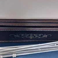 کتیبه پرده با طرح‌گل