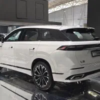 لوکانو ال۸ تحویل آنی