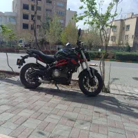 بنلی ۳۰۰ دوسیلندر مدل۹۹