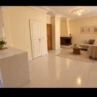80-متری-با-آسانسور-تاپ-لوکیشن