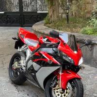 Cbr1000