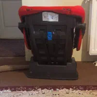 صندلی خودرو کودک|تخت و صندلی بچه|شاهین‌شهر, خانه کارگر|دیوار