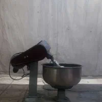 همزن صنعتی نو ، خمیرگیر صنعتی ، ۱۵ کیلویی|خردکن، آسیاب، غذاساز|شیراز, دلگشا|دیوار