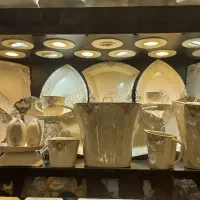 چینی پردیس ایزابل ۱۸ نفر اکبند