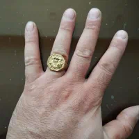 انگشتر طرح طلا