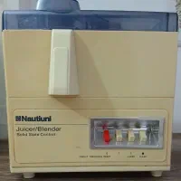 آبمیوه گیری و پارچ مخلوط کن