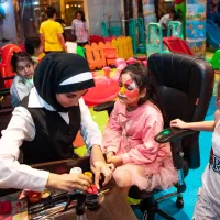 استخدام گریمور کودک حرفه ای