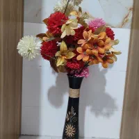 گل و گلدان