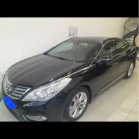 ازرا گرنجور