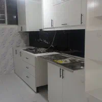 واحد تمیز رهن کامل طلاب وحید همکف ۶۰ متری فوری