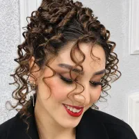 تخفیف ویژه میکاپ وشنیونvip تا پایان مهرماه