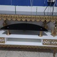 میز زیر تلویزیونی