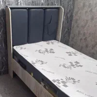 تخت خواب یک نفره