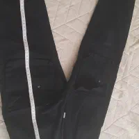تعدادی شلوار پسرانه خارجی به همراه هدیه دورس|کفش و لباس بچه|تهران, چیتگر شمالی|دیوار