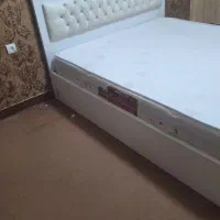 تخت ۲نفره تمیز همراه تشک تخت نوجوان|تخت و سرویس خواب|اهواز, فرهنگ شهر|دیوار