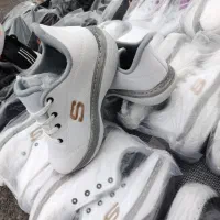 کتونی|کیف، کفش، کمربند|کوچصفهان, |دیوار