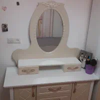 تخت و میز آرایش کودک و نوجوان|تخت و سرویس خواب|لاهیجان, گلستان|دیوار