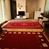 خانه ای تمیزباتراس دلنشین وخوش منظره