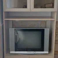میز تلویزیون سالم و نو