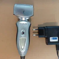 ریش تراش پاناسونیک چهار تیغ اصل ژاپن در حد نو