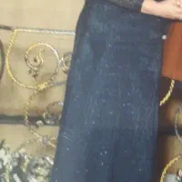 مجلسی|لباس|کرج, حصارک بالا|دیوار
