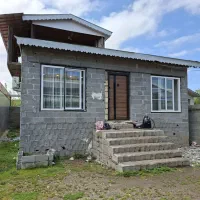 ۲۰۰ زمین با بنای ۱۰۰ متری نوساز