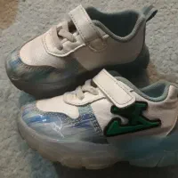 دو جفت کفش کودک سه ساله|کفش و لباس بچه|دامغان, |دیوار