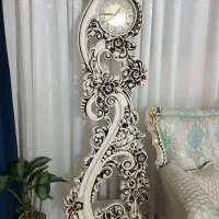 ساعت ایستاده