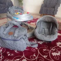 لوازم نوزاد.لباس.گهواره.|اسباب و اثاث بچه|شیراز, میانرود|دیوار