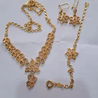 طلای خاص|جواهرات|فردیس, فردیس|دیوار