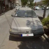 پـژو بـژ