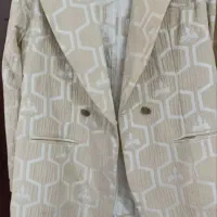 لباس مجلسی|لباس|رودهن, |دیوار