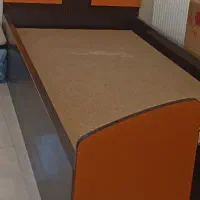 تخت یک نفره