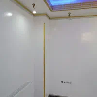 نقاشی حرفه‌ای ای در و پنجره و ساختمان