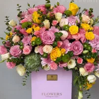 استخدام نیروی خانم  جهت تولیدی باکس گل