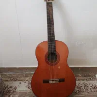 گیتار یاماها c 40
