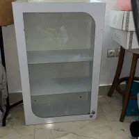 فروش کمد۳ط درب شیشه ای قفل دار+کشو قفل دار متحرک