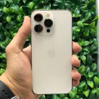 ایفون 13pro سفید