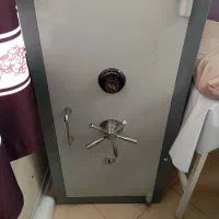 گاو صندوق 500 کیلویی(مناسب املاک و اسناد)