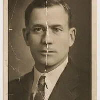 بازسازی عکس های قدیمی با هوش مصنوعی