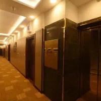 پذیرشگر شیفت شب