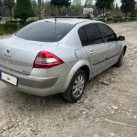 مگان ۲۰۰۰ اتومات