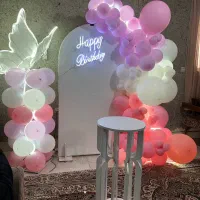 بادکنک آرایی و میوه آرایی و گل آرایی