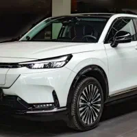 هوندا ens1 موجود در پارکینگ شخصی