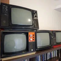 تلویزیون سیاه و سفید قدیمی|کلکسیون اشیاء عتیقه|کرج, فاز ۴ مهرشهر|دیوار